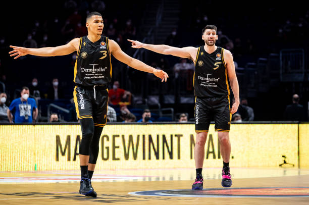 规则优先于 规则优先于