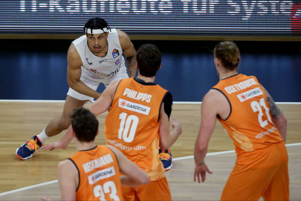 外令人遗憾 外令人遗憾